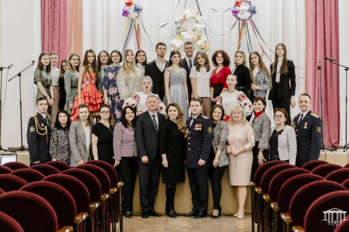 Международный женский день